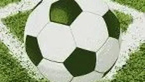 汉马中国男选手最佳成绩由何杰刷新，无预设目标，九派新闻报道